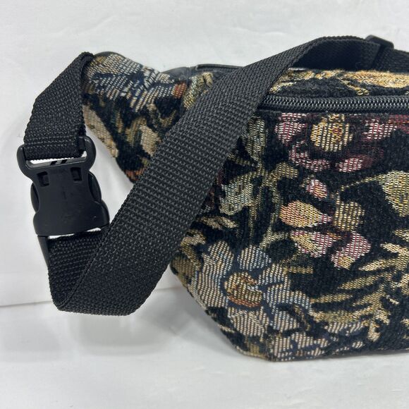 Vintage Floral Tapestry Bum Bag Fanny Pack Waist Zip Pockets Bloomcore Cottage - Picture 3 of 16